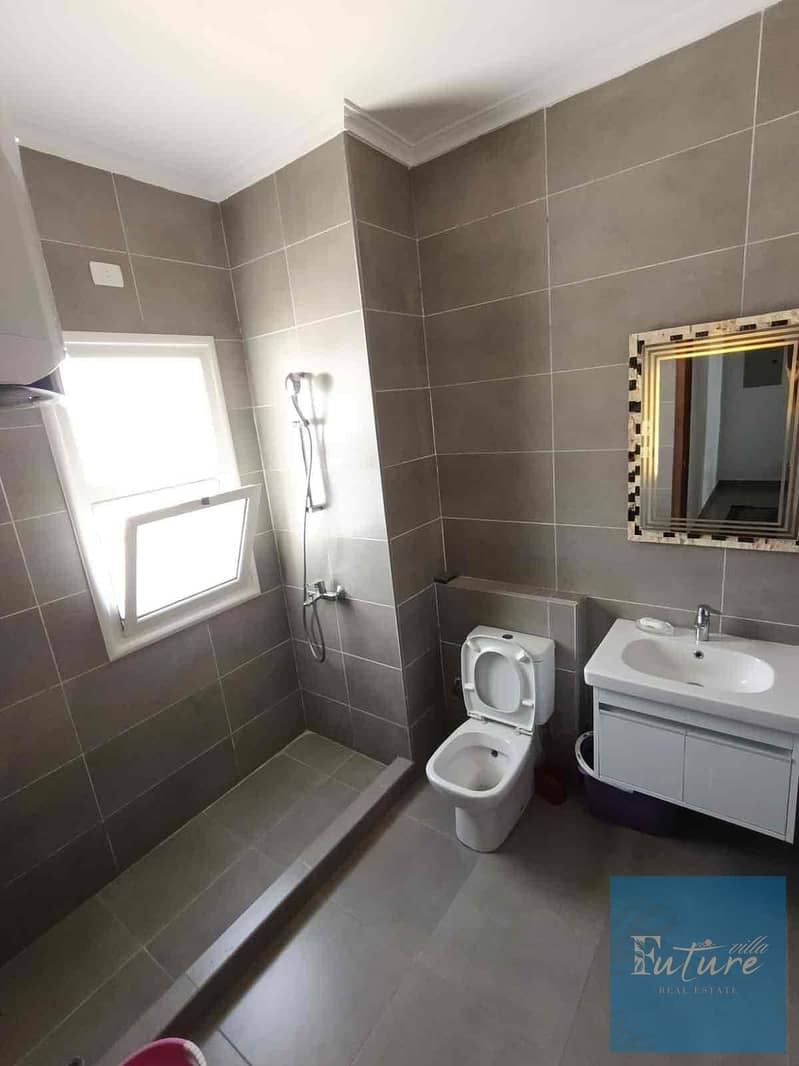 7 cb20c700-46b6-44a9-9423-bafccfb257ff. jpg