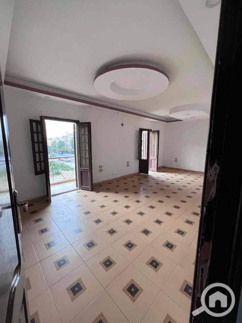 12 42c61e13-0e43-42f4-869c-ea9d8abde662. jpg