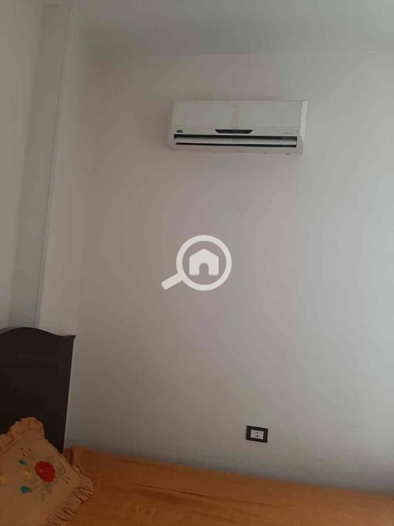 3 99ed7a50-a67a-40c8-a67c-dd8c32f9bf45. jpg