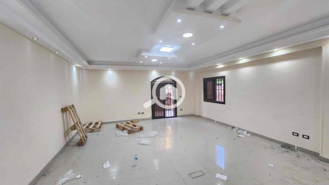 5 326a70f0-6bab-40e6-b37a-df31c98f6b48. jpg