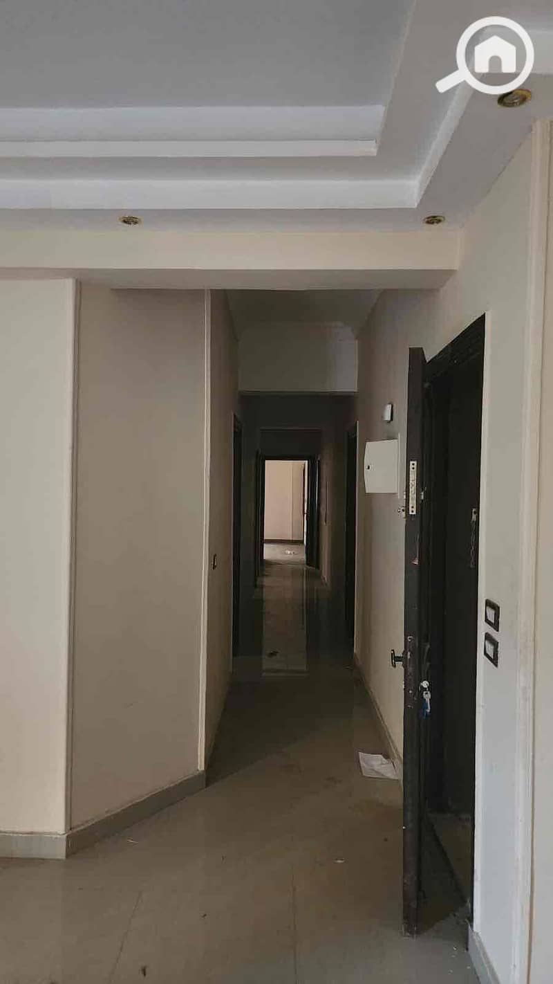 6 7af7af07-d2ba-45a5-9be9-9fe426f2799f. jpg