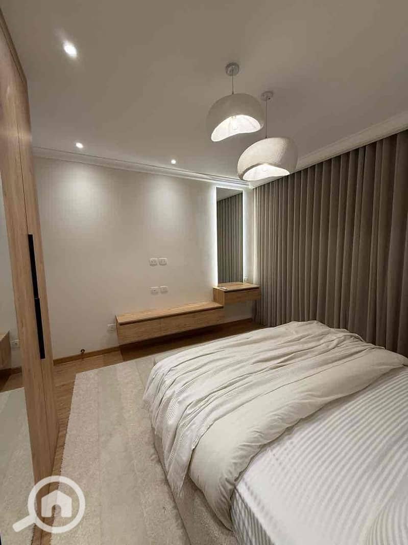 11 05c383ef-52e2-42c6-a7a2-6bfe2c8a7ccb. jpg