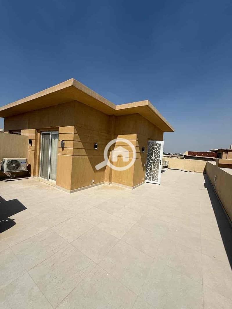 13 0819b646-18da-45a0-9c35-6e3f5dc7fe90. jpg