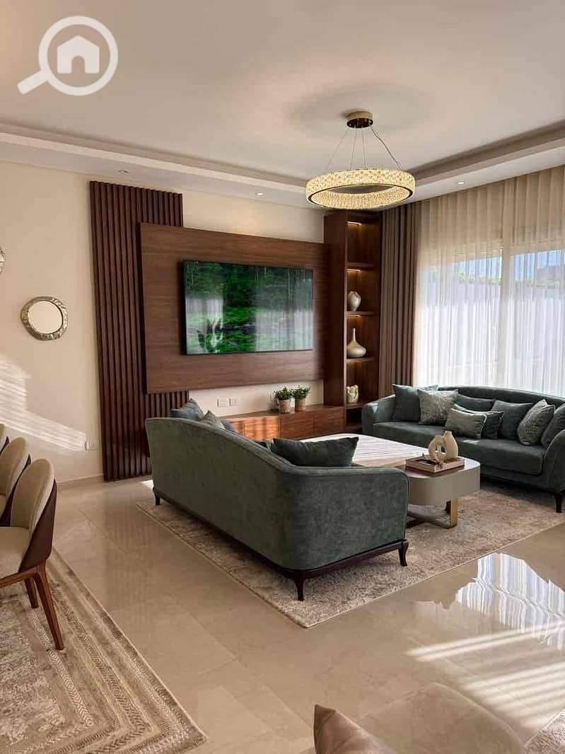 15 f07cb1dd-9fef-4339-999a-6375bd654965. jpg