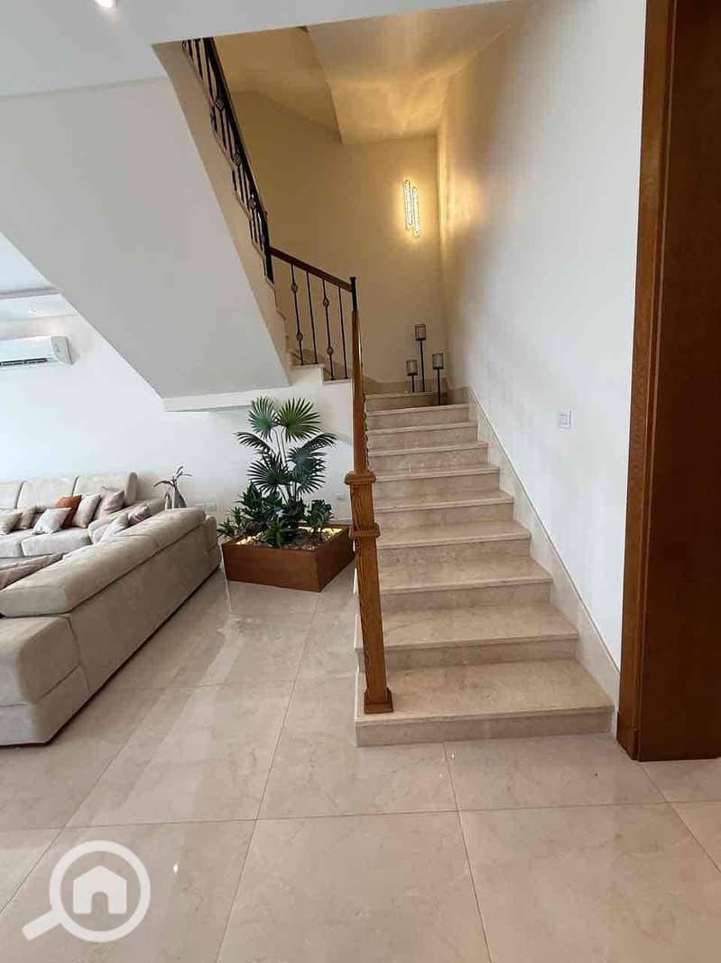 16 09dc90f9-d905-4b51-967a-7f0a4b8d7f03. jpg