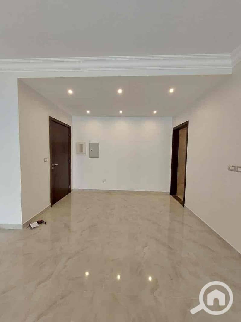 5 bc6cc358-b52f-445a-951d-2c0e5e6e8a6a. jpg