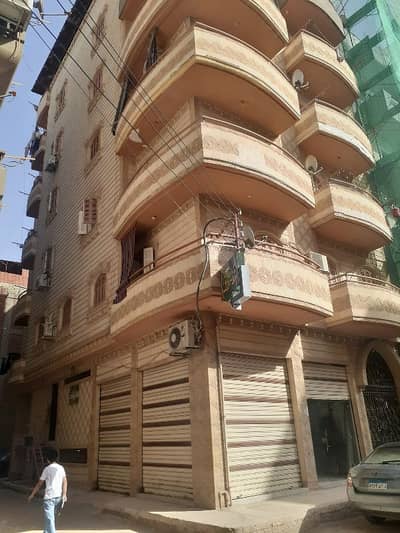 Retail for Rent in Mansura, Dakahlia - للإيجار بدروم + محل بالمنصورة ، تقسيم طرطير من ش قناة السويس