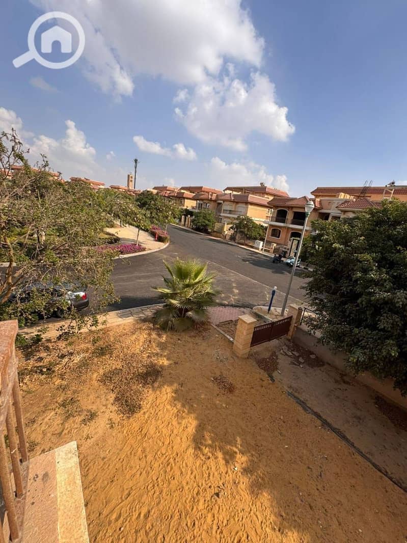 2 84bb6750-353a-4203-b840-7c2ca97f1fc9. jpg