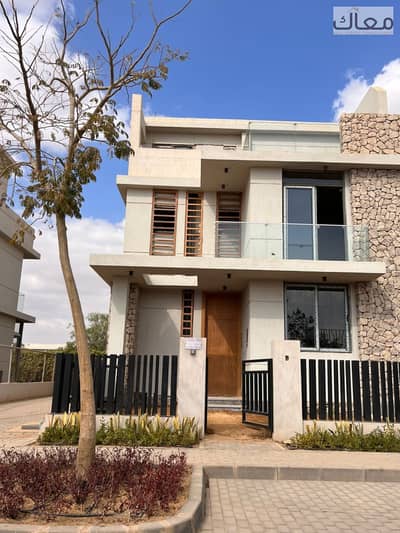 فیلا 4 غرف نوم للبيع في العاصمة الإدارية الجديدة، القاهرة - 295fcf0a-29d9-477e-bba6-604031531b27. jpeg