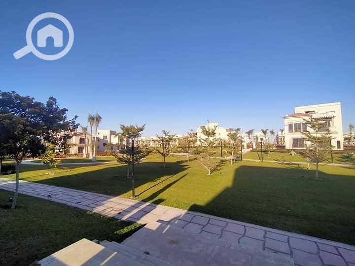 5 c9fb9cab-9e04-4fd7-83eb-6eefdd7bc904. jpg