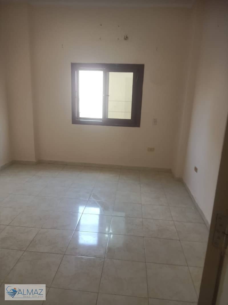 4 WhatsApp Image 2025-12-13 at 10.52. 19 AM (1). jpeg