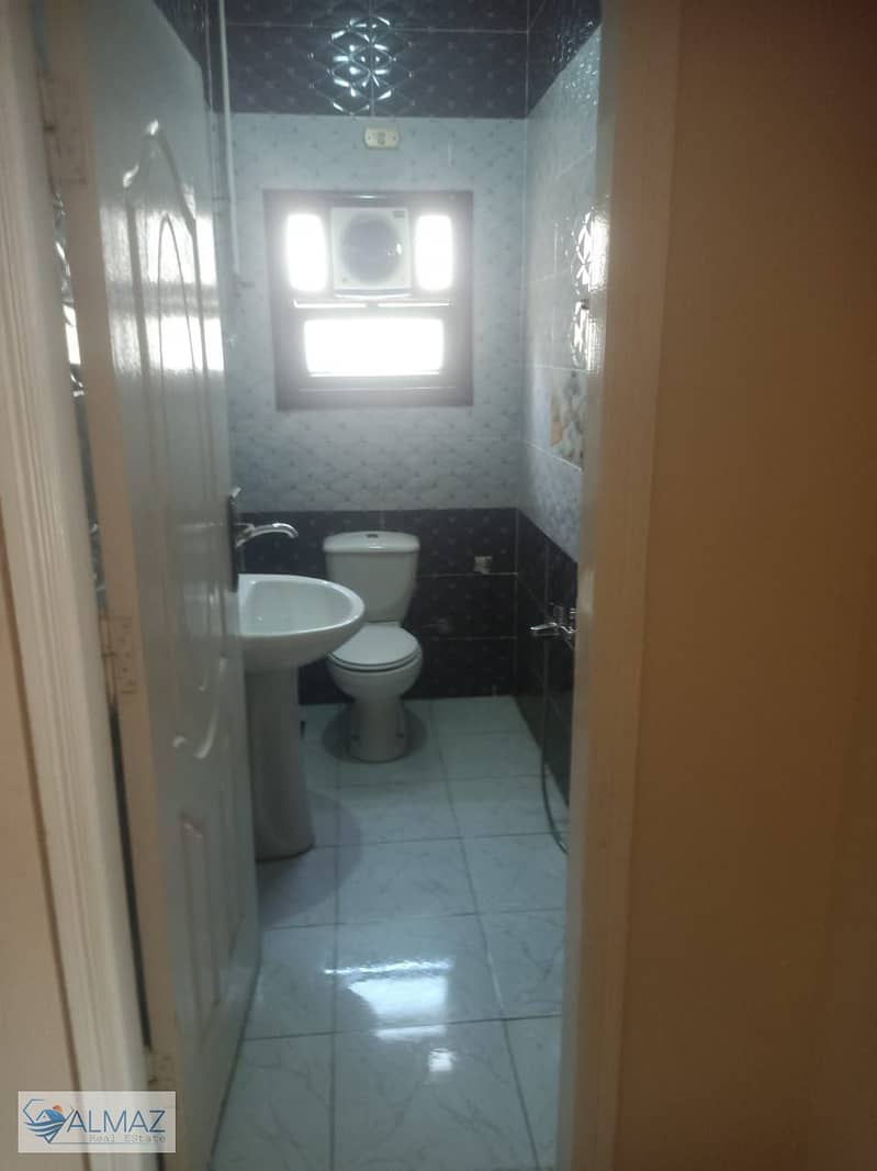 10 WhatsApp Image 2025-12-13 at 10.52. 20 AM (1). jpeg