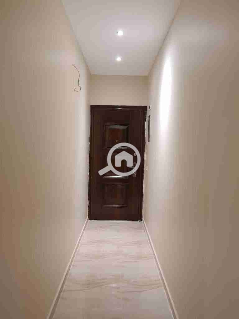 1000711136. jpg 1000711136. jpg