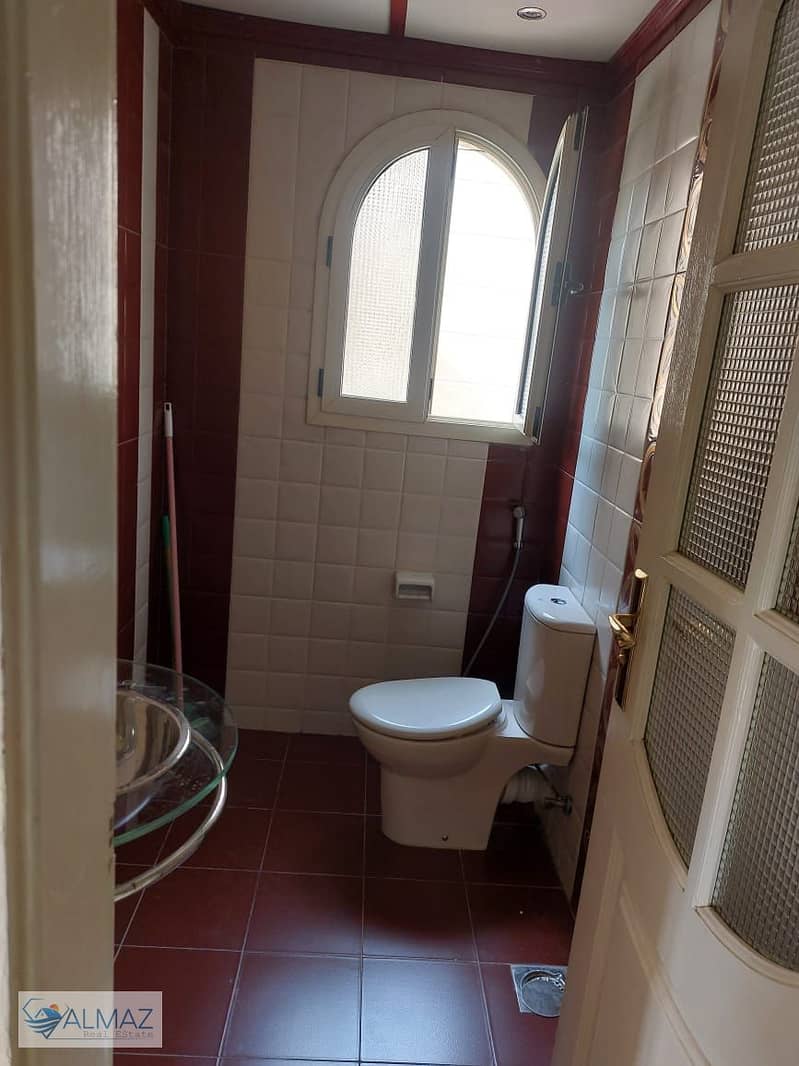 28 WhatsApp Image 2025-12-13 at 11.17. 53 AM (1). jpeg