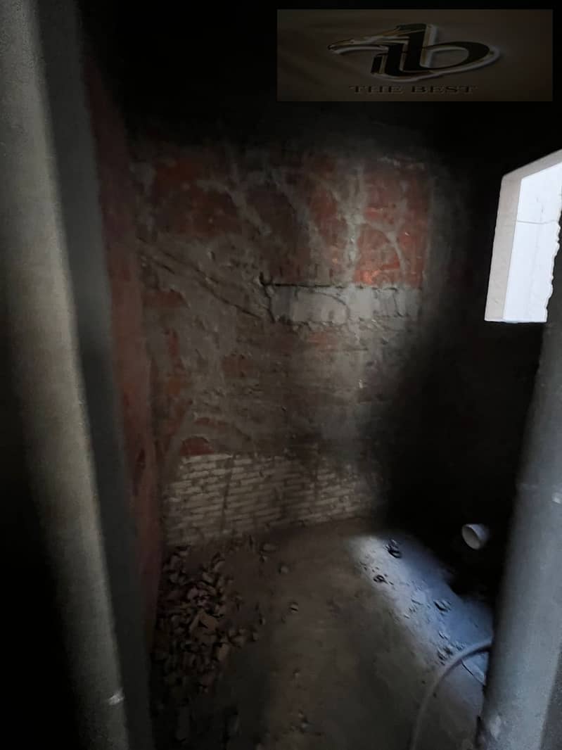 7 WhatsApp Image 2025-12-12 at 5.33. 25 PM (4). jpeg