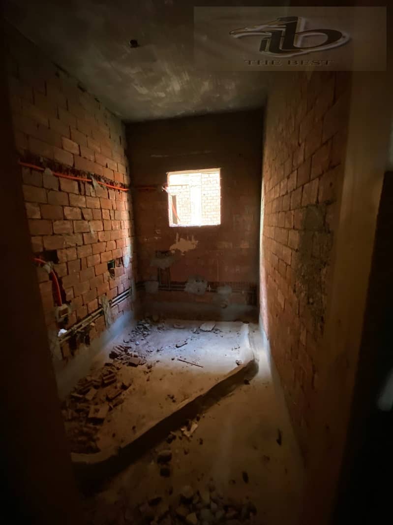 6 WhatsApp Image 2025-12-13 at 11.44. 46 AM (2). jpeg