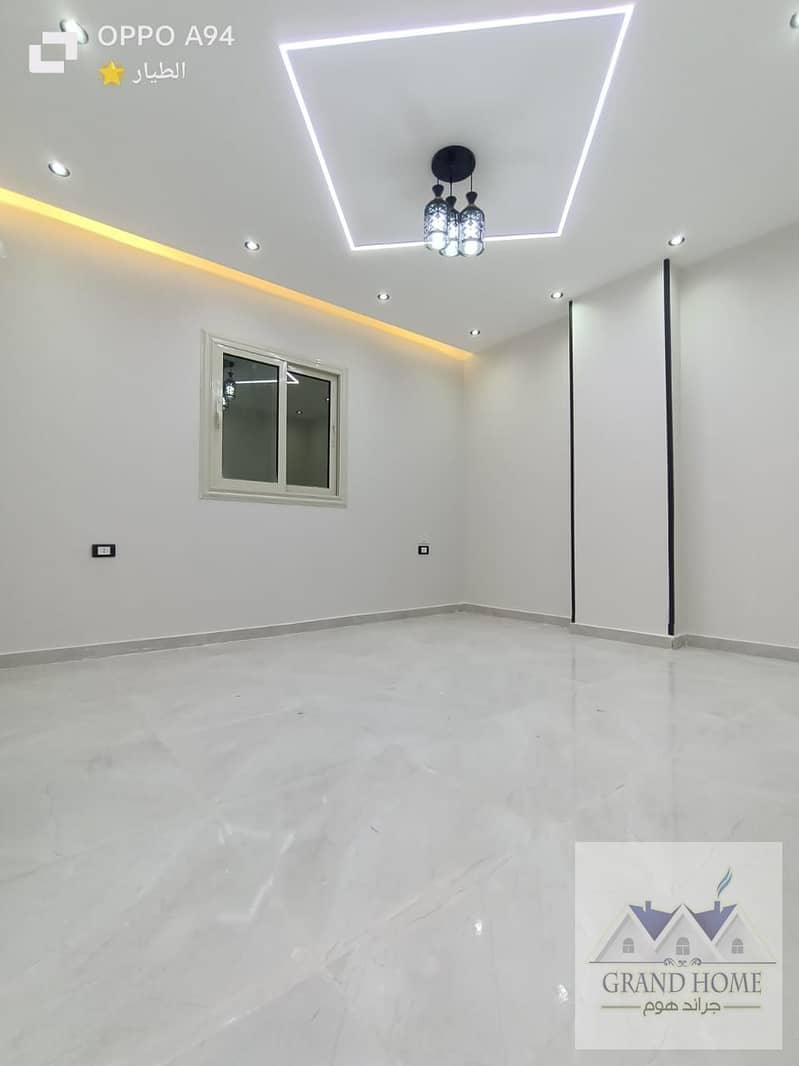 4 9b1f6626-f2fe-470c-9622-270ee7dbba55. jpg