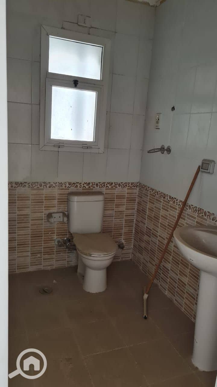 8 WhatsApp Image 2025-12-13 at 11.56. 19 AM. jpeg