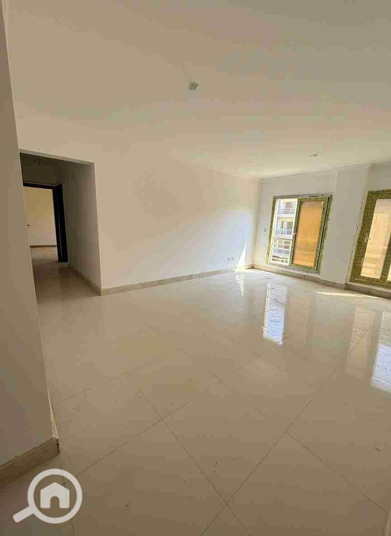 1000129725. jpg 1000129725. jpg