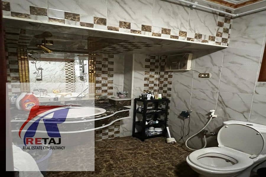 8 9fb8d998-39d0-4ea3-bd70-498731ebf72e. jpg