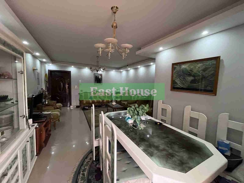 1001147273. jpg 1001147273. jpg