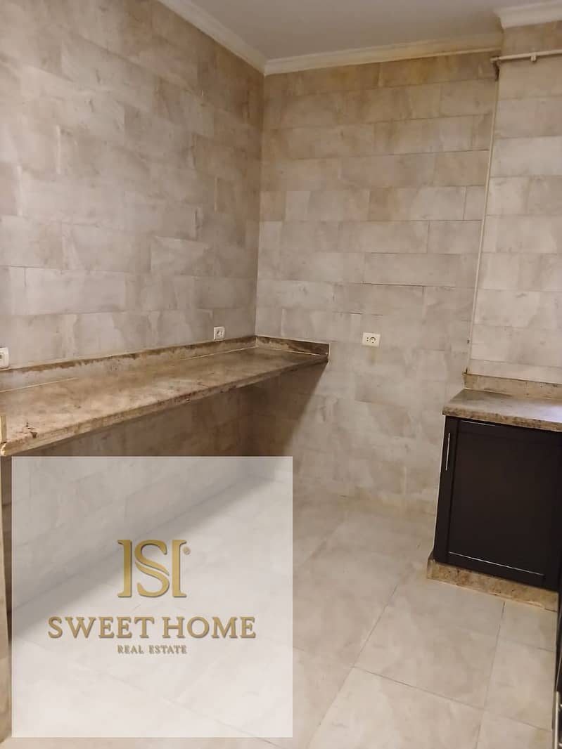 8 WhatsApp Image 2025-12-10 at 13.36. 52 (1). jpeg