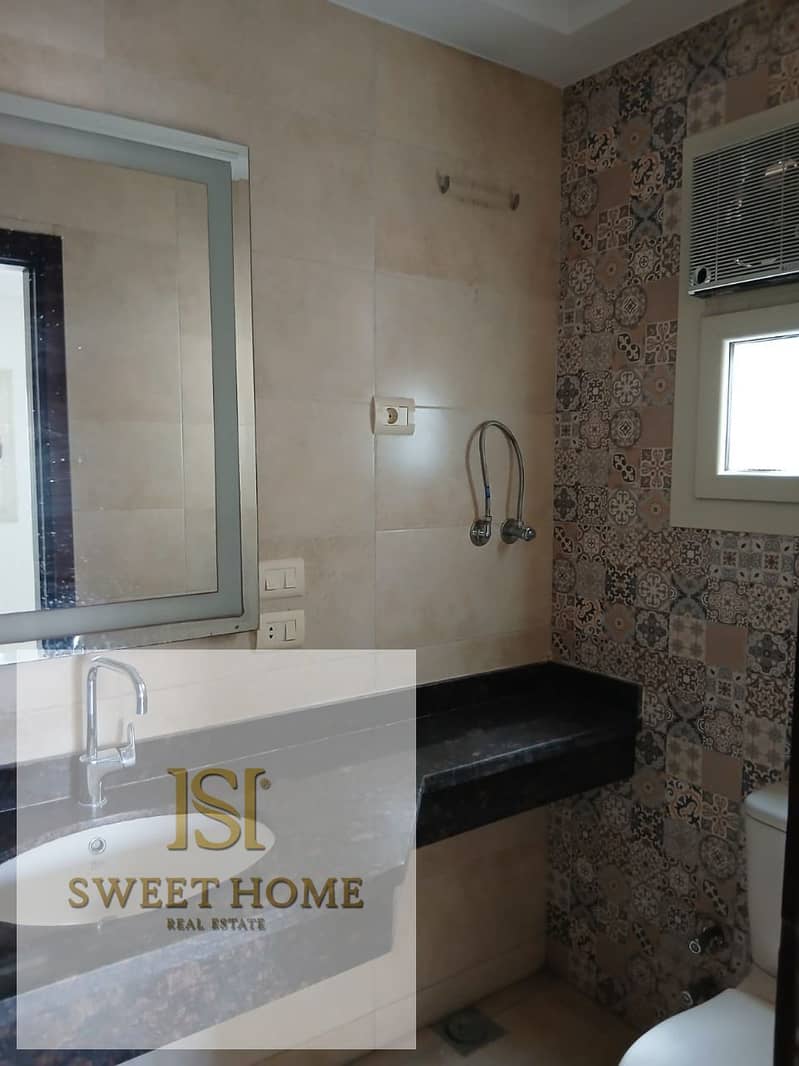 11 WhatsApp Image 2025-12-10 at 13.36. 54 (1). jpeg