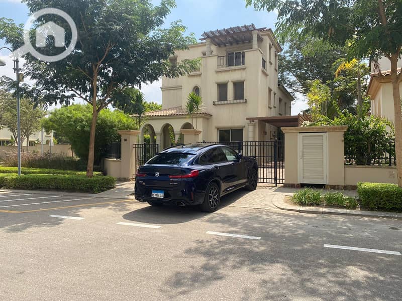 4 4e416e3d-8c43-4331-bb3e-6134976f79f5. jpg