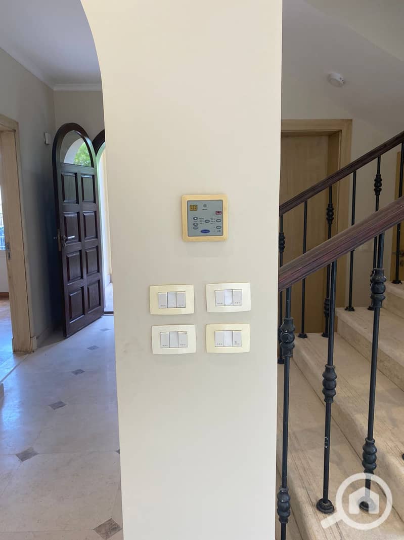 7 21df521b-d4db-49d4-89bc-cc77235904ea. jpg