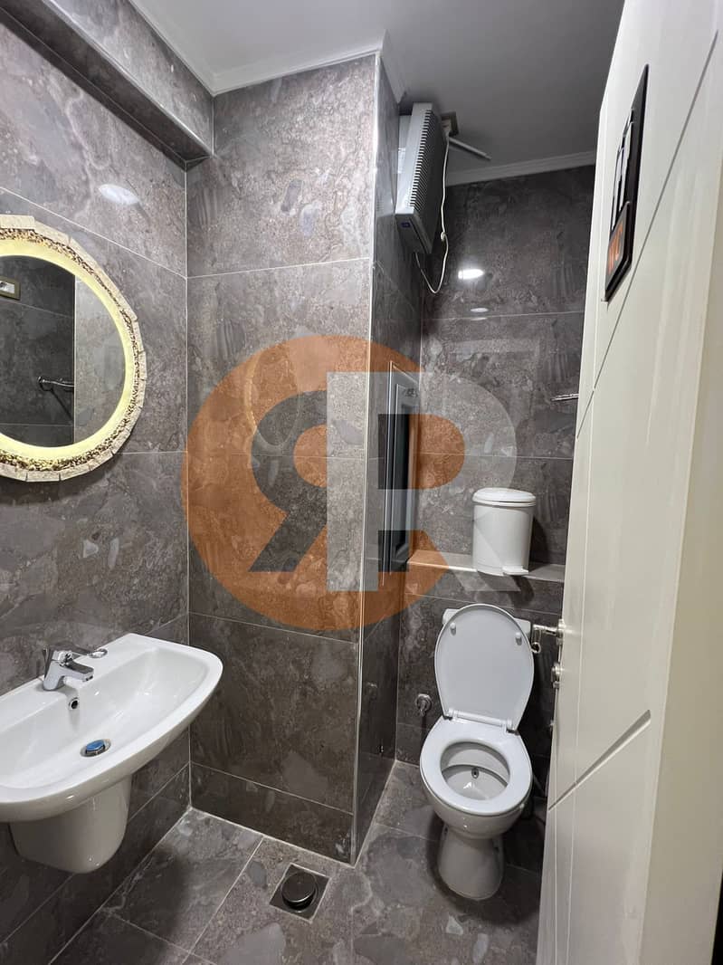 8 WhatsApp Image 2025-12-07 at 3.12. 58 PM (2). jpeg