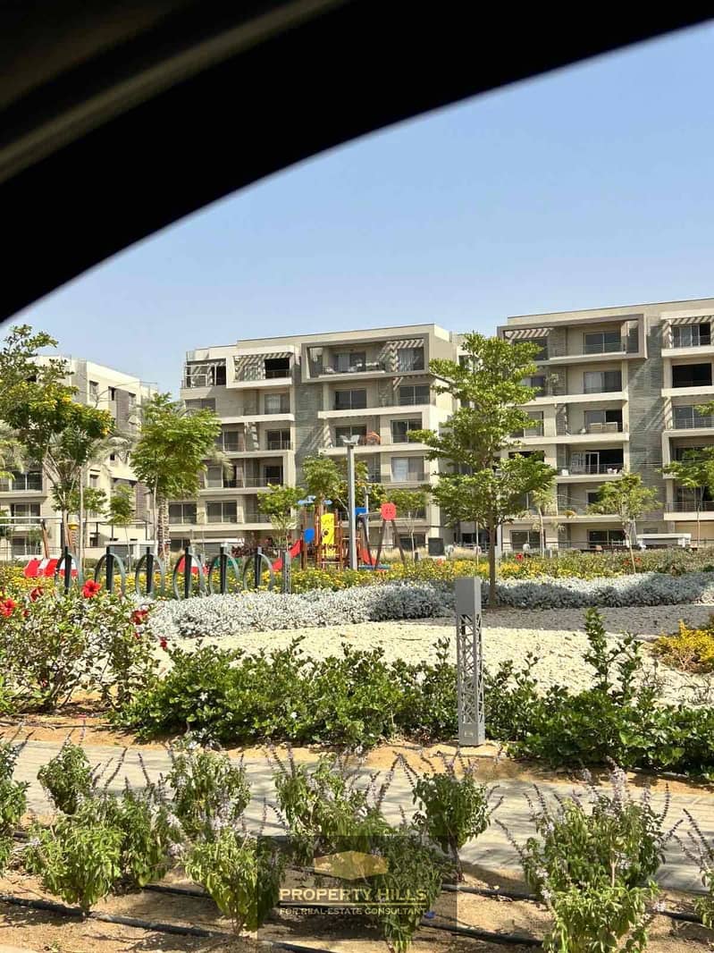 19 69cd61f0-fdb8-4fb4-83a5-7e71c5b394e8. jpg