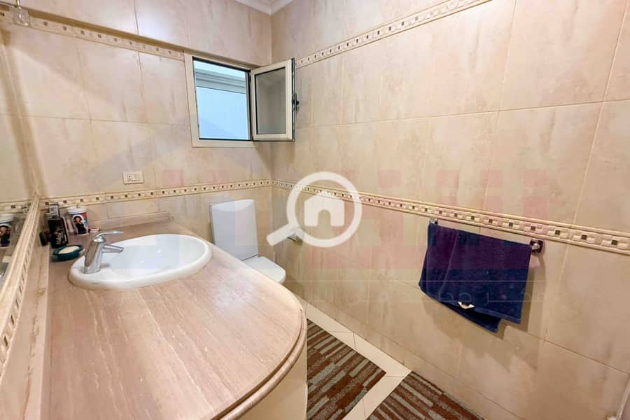 10 IMG-20251209-WA0068. jpg