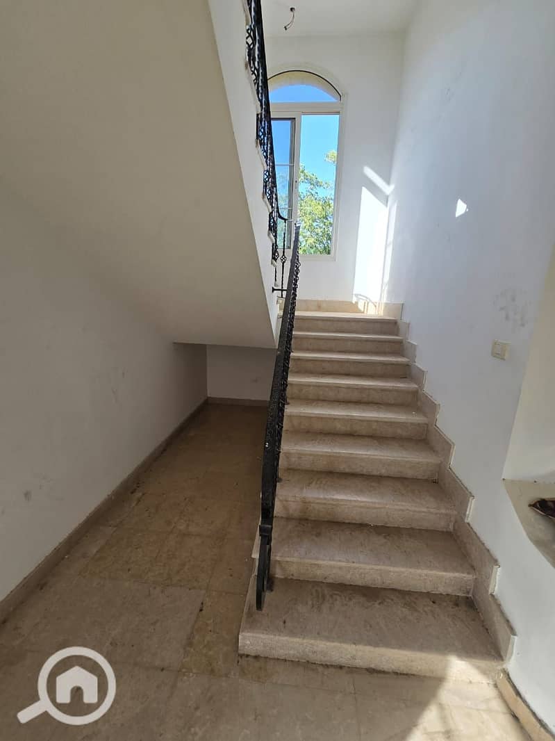 11 611239ad-580f-4d23-9ad5-157ab0efdfbc. jpeg