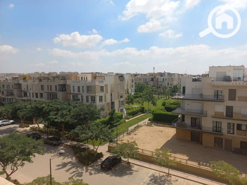 7 abc4f53e-cb0e-427a-8816-5c39a712422c. jpg