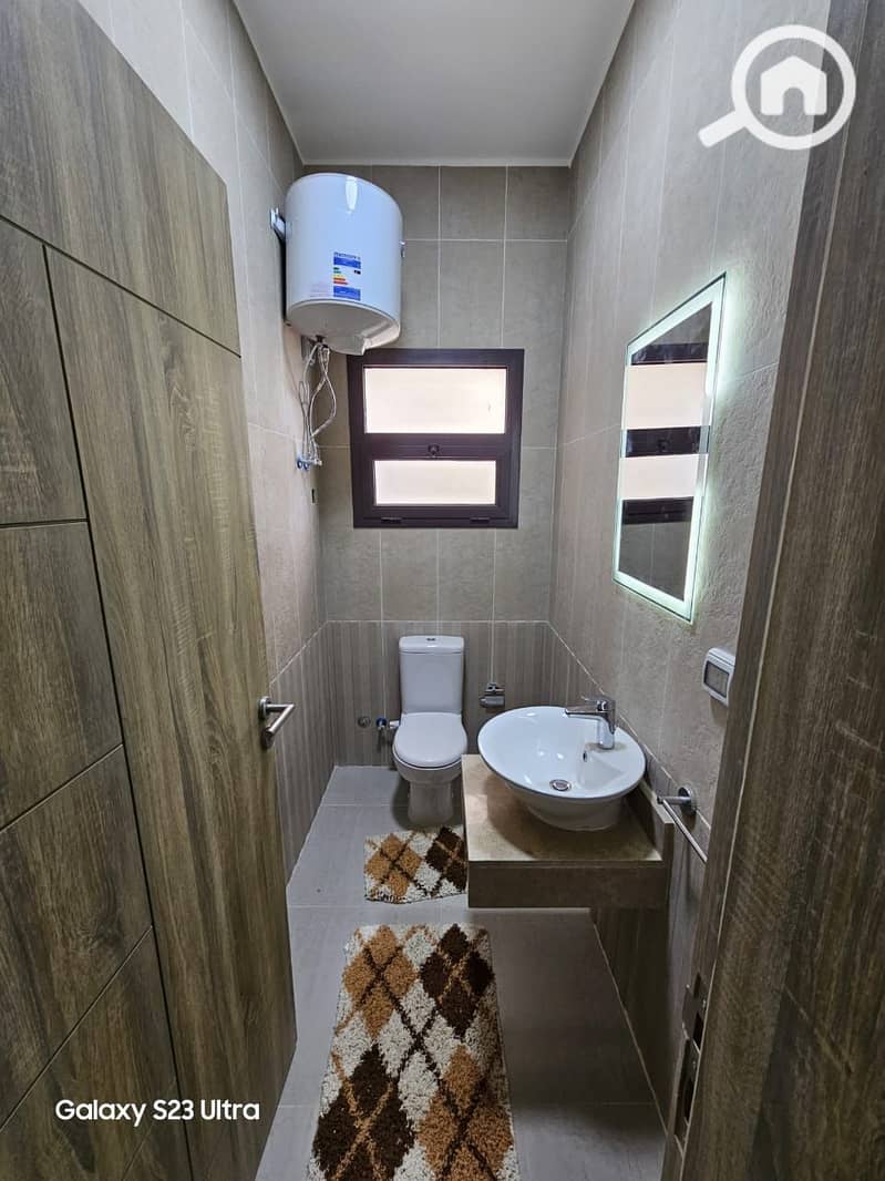 11 WhatsApp Image 2025-11-12 at 1.08. 20 PM (2). jpeg