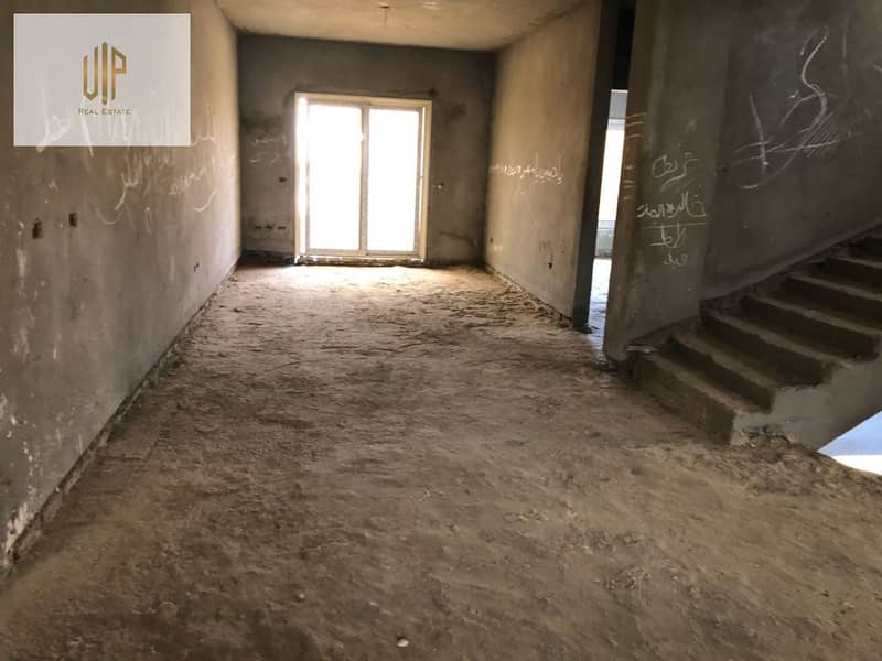 12 WhatsApp Image 2025-11-27 at 9.44. 12 PM (1). jpeg