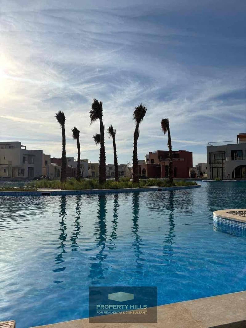 18 fb895b23-ab5e-4f0e-bc47-e42723278e12. jpg