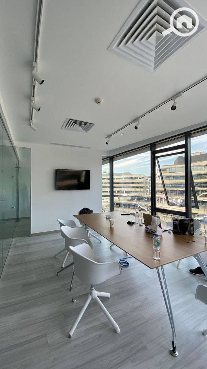 9 fd5299fd-df05-49d8-8688-f98aaddfd003. jpeg