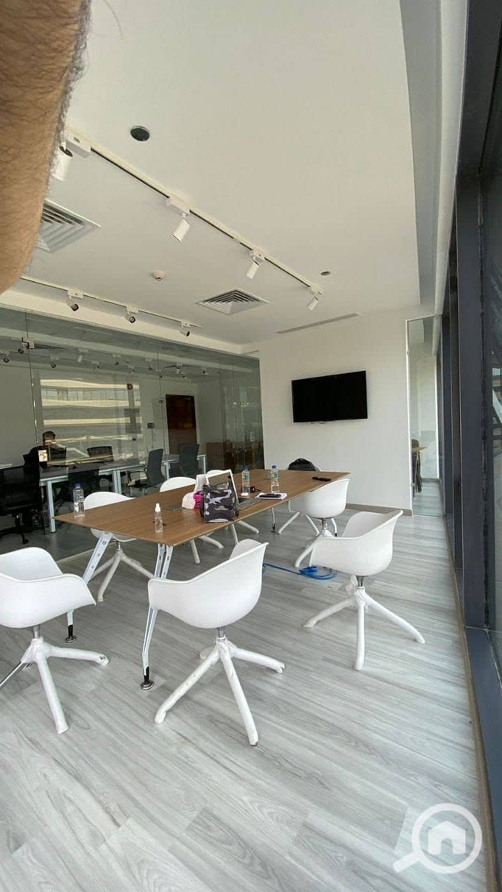 12 f4f6df19-0199-4d38-a860-954b9b0134a0. jpeg