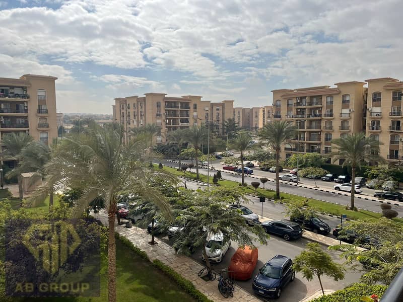 2 7ae84011-5d1d-4a14-84ce-04efac13601c. jpg