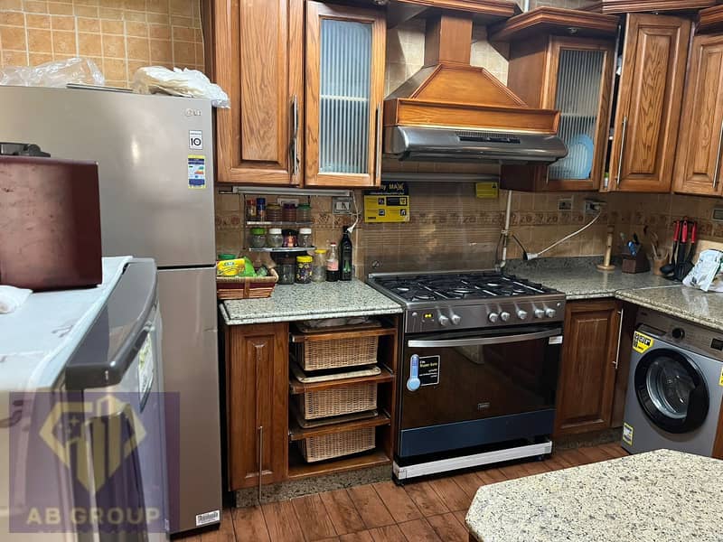 6 f7dfca96-45bc-4063-9775-bc886709d2f7. jpg