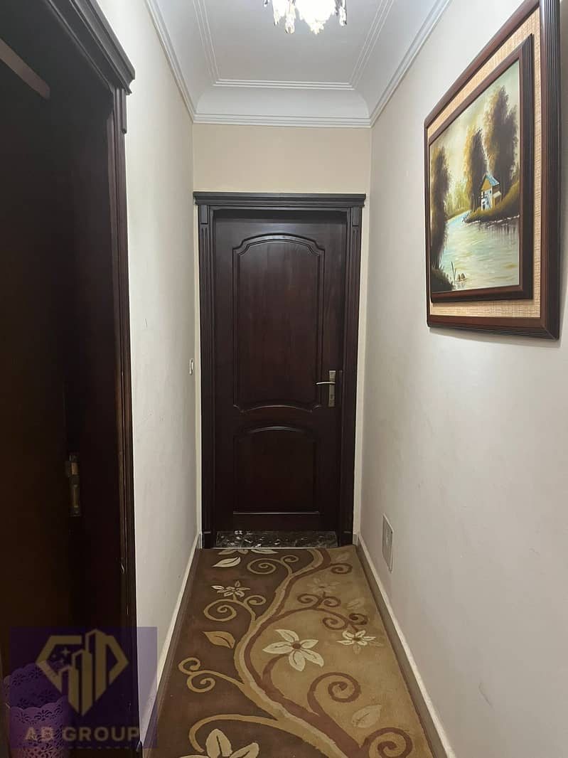 9 ef386f94-bb99-4a1d-8b0c-ec78419f9ee0. jpg