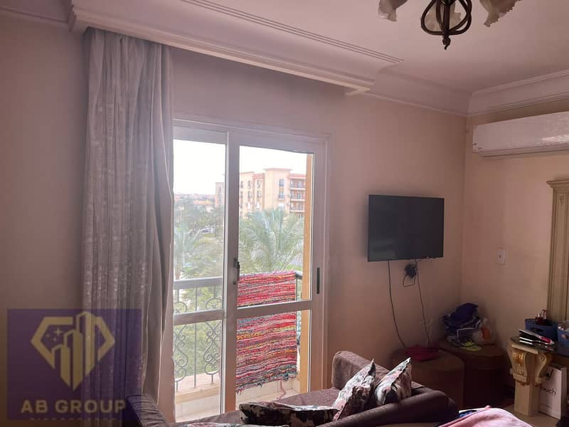 16 455850f0-8a95-400b-9c6b-0bde1b1fbb3e. jpg