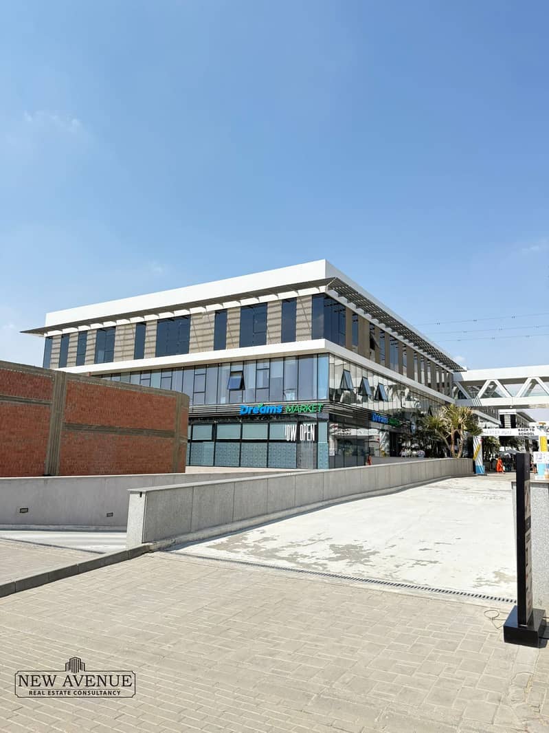 2 WhatsApp Image 2025-12-12 at 12.04. 24 PM (4). jpeg