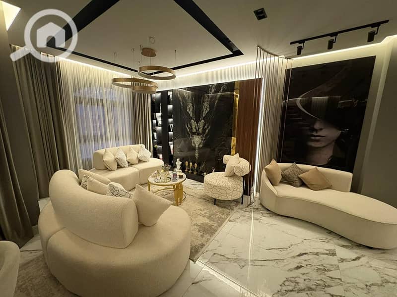 5 WhatsApp Image 2025-12-13 at 13.28. 13 (2). jpeg