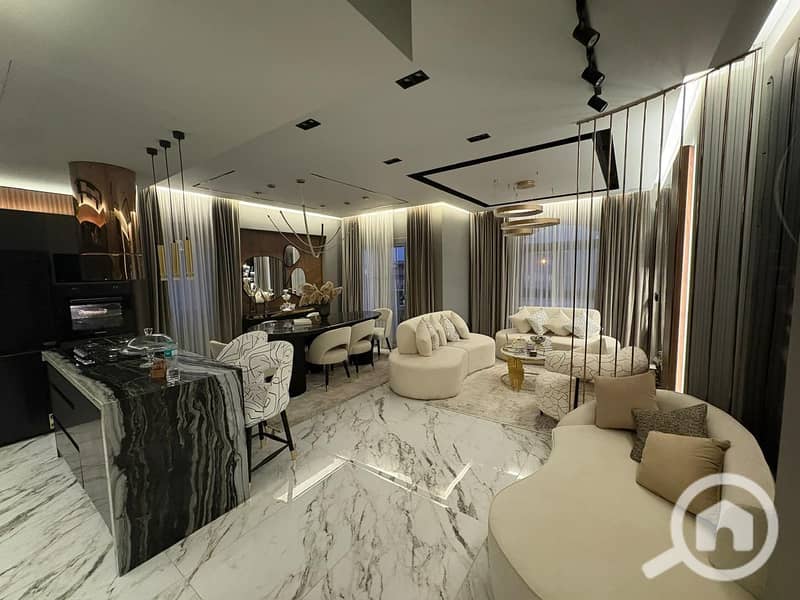 7 WhatsApp Image 2025-12-13 at 13.28. 14 (1). jpeg