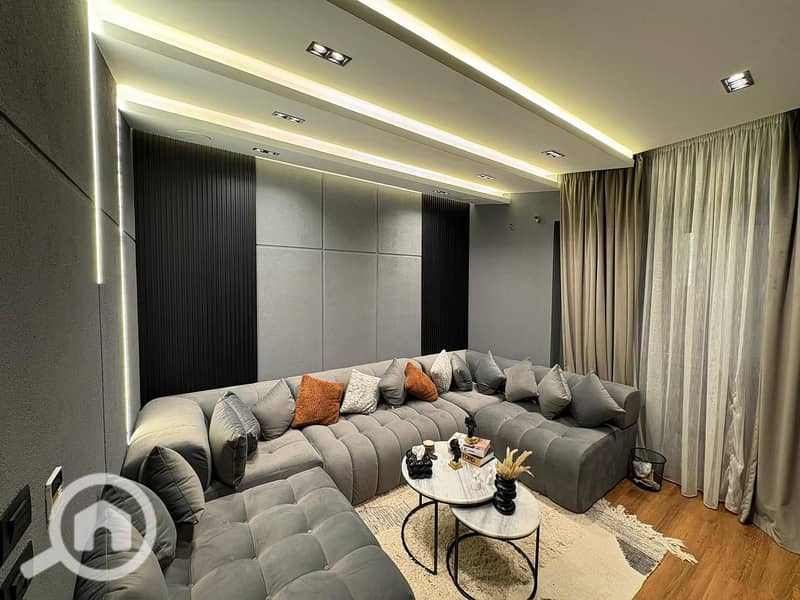 11 WhatsApp Image 2025-12-13 at 13.28. 15 (2). jpeg