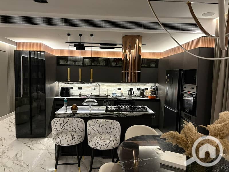 12 WhatsApp Image 2025-12-13 at 13.28. 15. jpeg