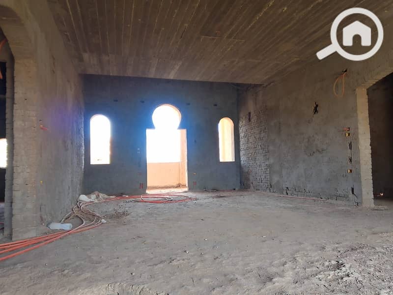 11 62f305bd-916c-43e4-a274-9c03ae64f3d3. jpeg