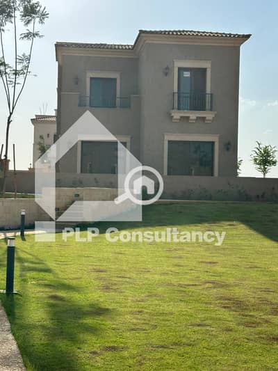 4 Bedroom Townhouse for Sale in New Cairo, Cairo - 5dce15a5-af3c-4e62-8e0b-2b5ed87785b8. jpeg